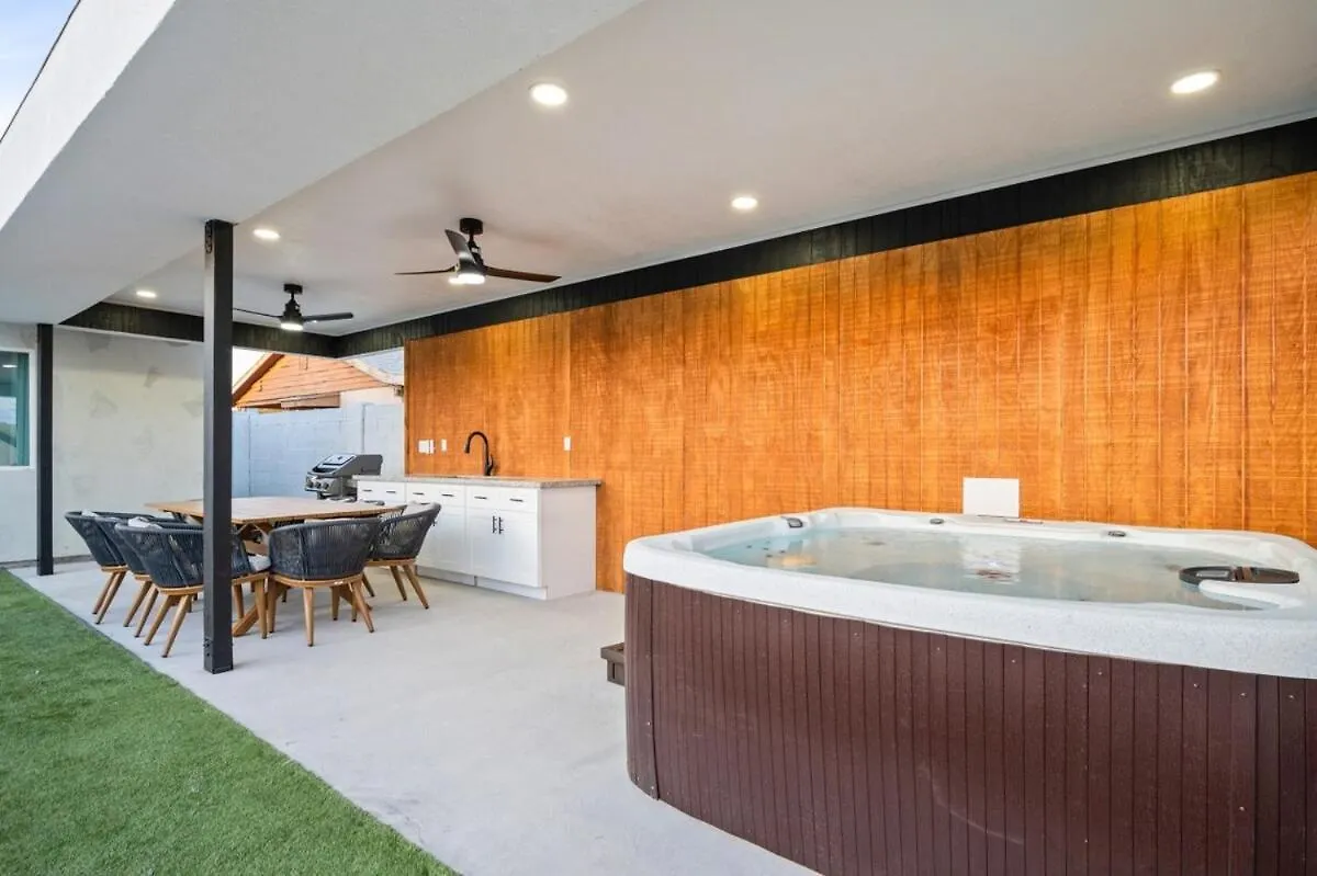 Appartamento Luxurious 4B3B Home Scottsdale With Pool And Free Parking